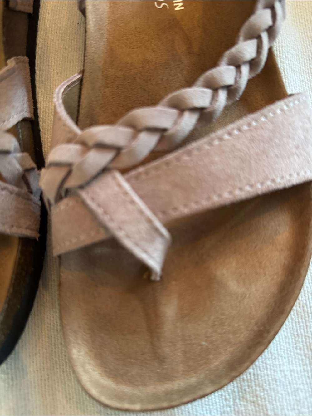 White Mountain Footbeds Hazy Braided Strappy Sandals in Mauve - Sz8 - Like New - Picture 2 of 10